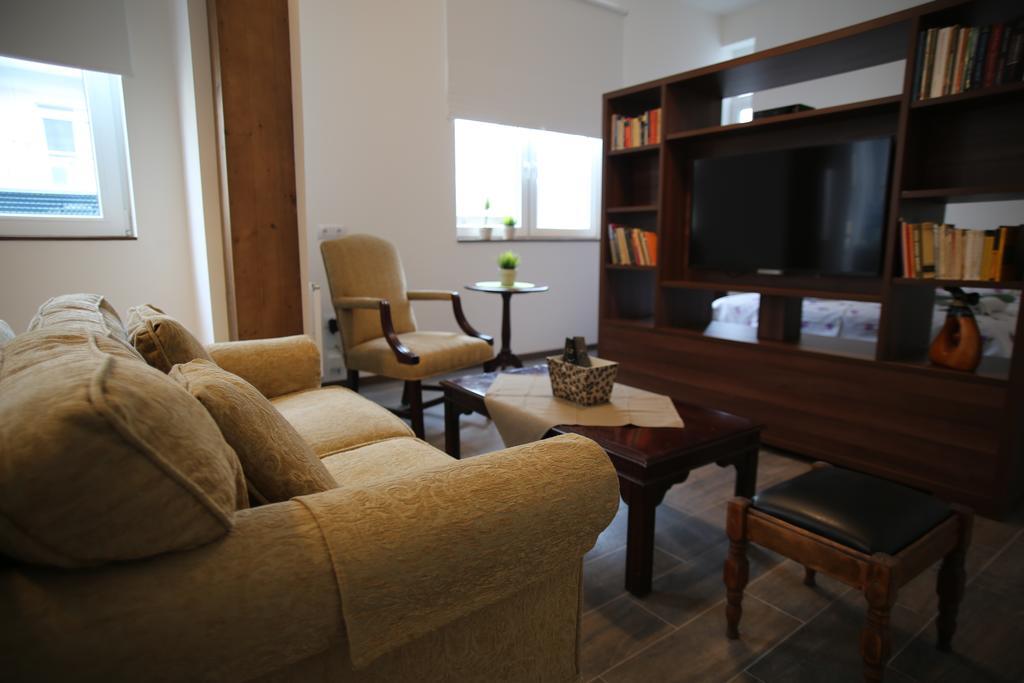 Del Toro Apartment Skopje Kamer foto